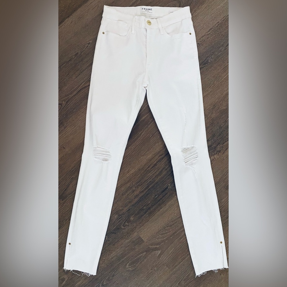 FRAME LE HIGH SKINNY CROP JEANS IN WHITE